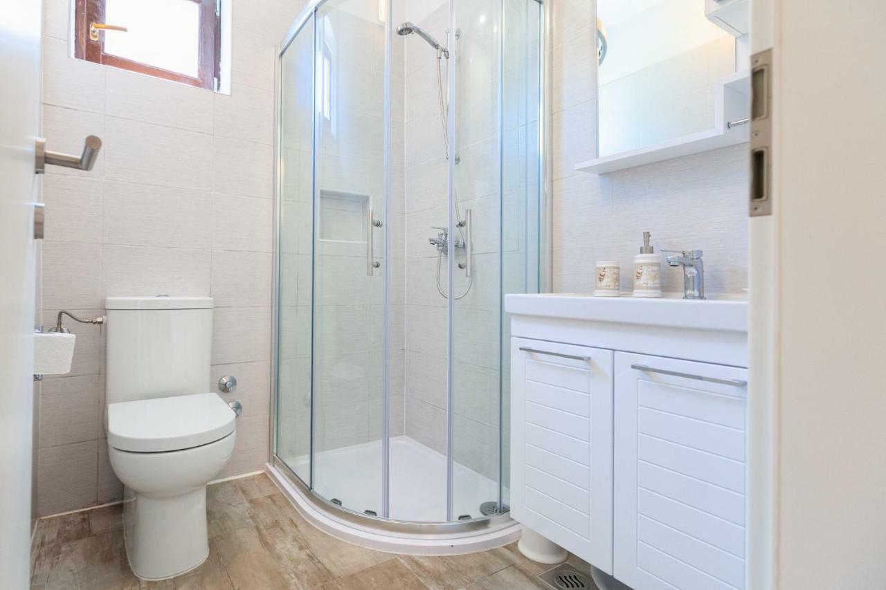 Apartment Ema Premantura Kültér fotó